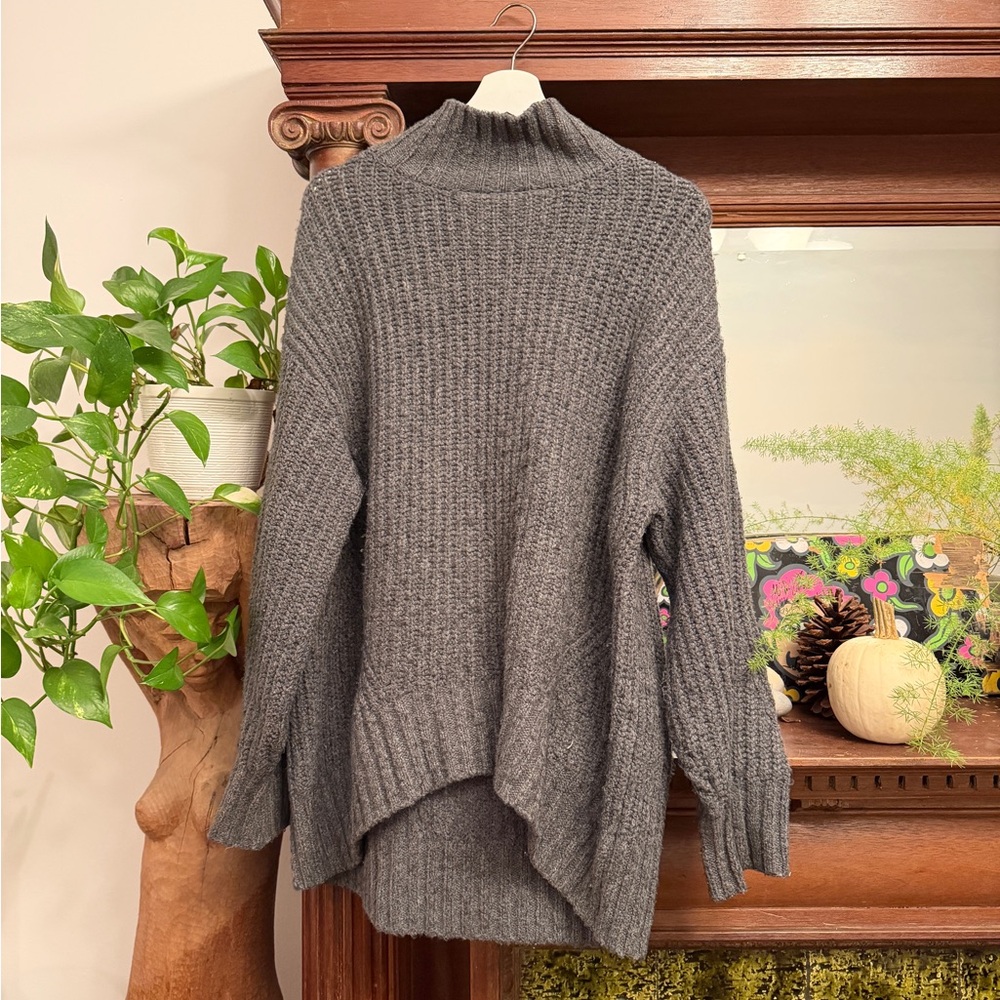 oversized anthropologie sweater- soft and warm! maeve 2023